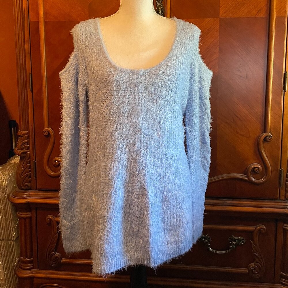 "Venus" Blue Fluffy Sweater
